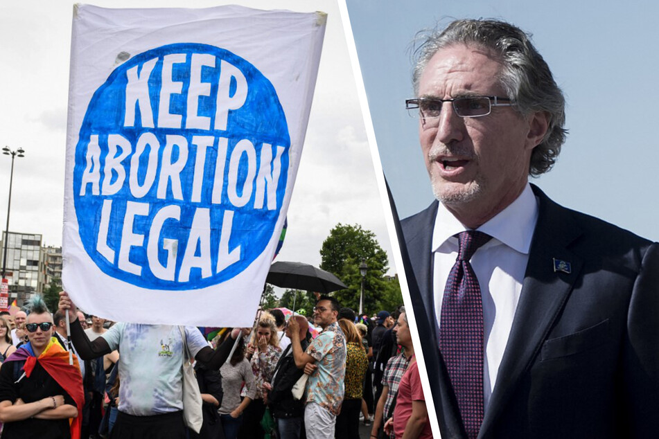 North Dakota's Republican Governor Doug Burgum (r.) has signed a near-total abortion ban into law.