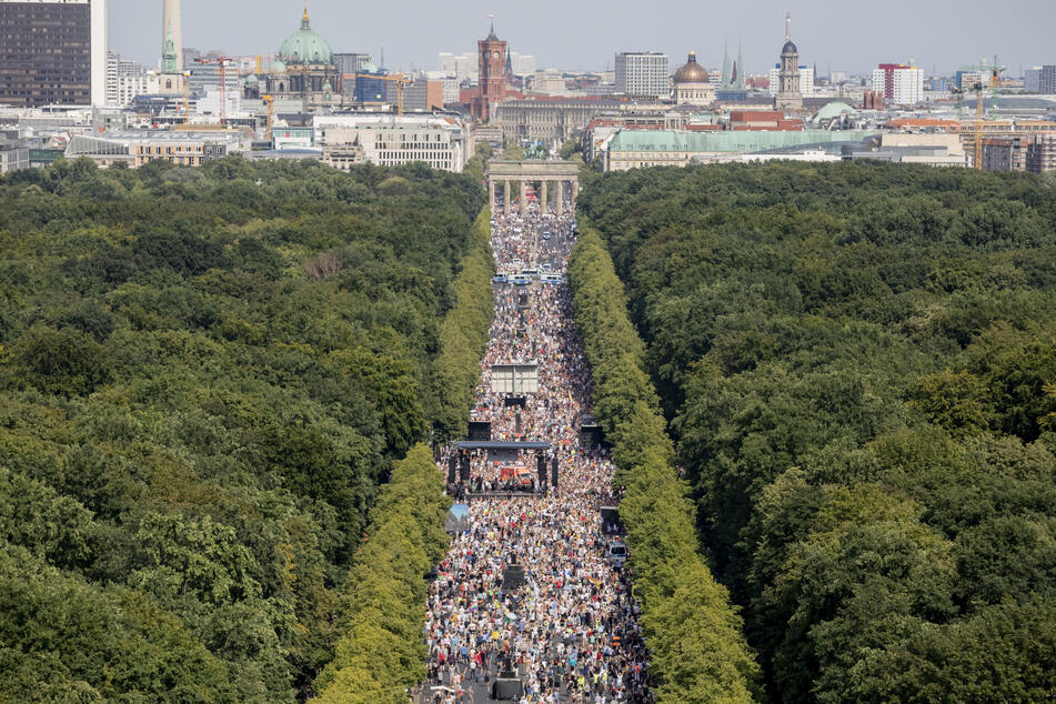 Bei der Corona-Demonstration am 1. August in Berlin sollen laut Polizei knapp 30.000 Menschen teilgenommen haben.