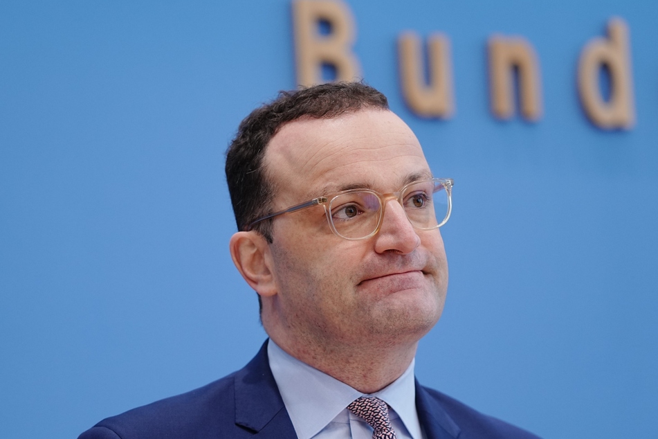 Jens Spahn (41, CDU) rechnet nicht mit neuen Corona-Reisebeschränkungen in der EU.