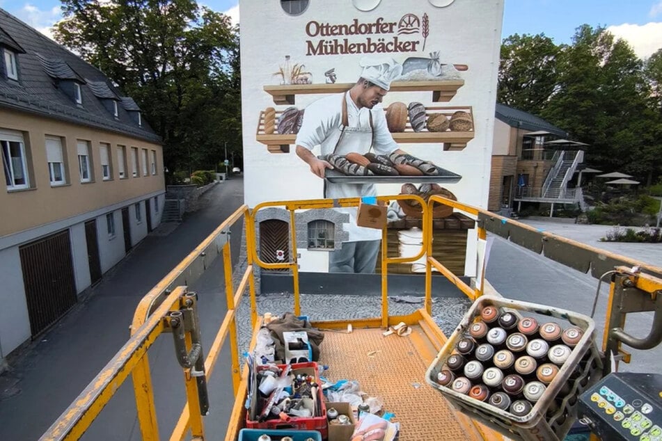 Dynamo kann Christian, keine Frage. Doch in seiner Spraydose steckt deutlich mehr als Schwarz-Gelb. Die unterschiedlichsten Motive gehören zu seinem Repertoire.