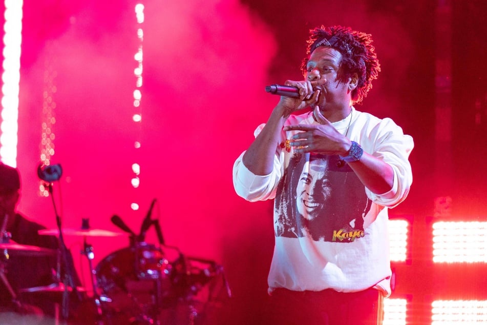 A Jay-Z concert at Yankee Stadium was delayed for more than four hours after a serious security breach.