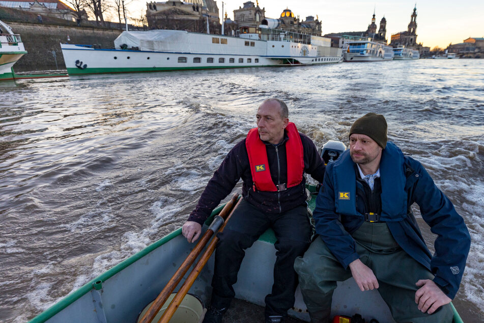 Dresden: Flut-Wache bei der Weißen Flotte: So traf das Hochwasser Dresdens Dampfer