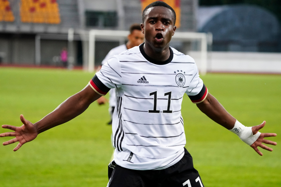 Youssoufa Moukoko (17) durfte in der laufenden Saison nur über drei Tore in der U21-Nationalelf jubeln. Beim BVB wartet er noch auf seinen ersten Saisontreffer.