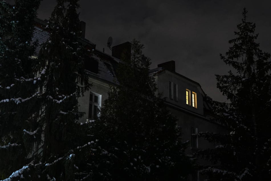 Etwa 100.000 Menschen mussten bei eisiger Kälte tagelang ohne Strom ausharren.