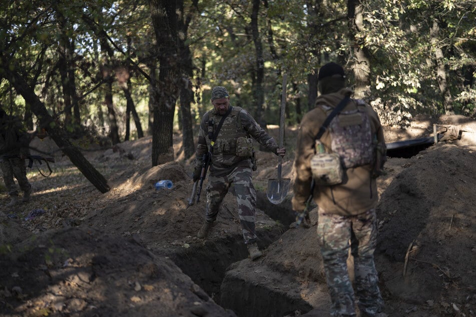 Schützengraben in Cherson: Das ukrainische Gebiet wurde von Russland annektiert und ist immer noch schwer umkämpft.