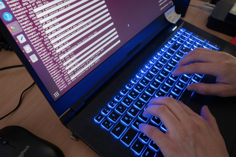 Hacker-Angriff? Website von Flughafen Karlsruhe/Baden-Baden gestört