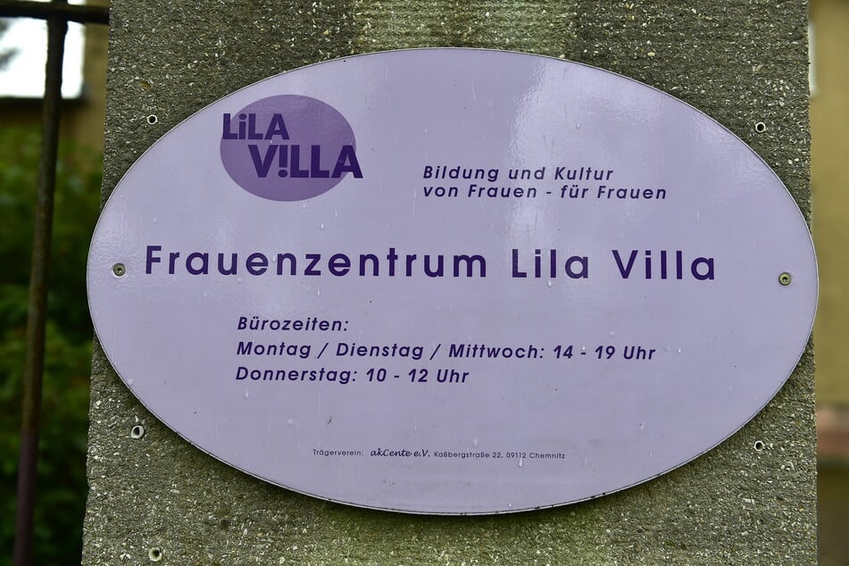 Das Frauenzentrum "Lila Villa" in der Kaßbergstraße wurde 1989 in einem früheren Stasi-Gebäude begründet.