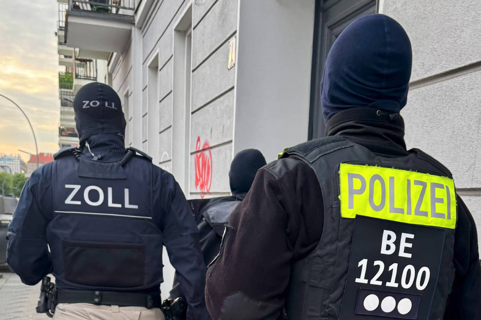 Berlin: Weiterer EncroChat-Erfolg: Drogendealer in Berlin verhaftet