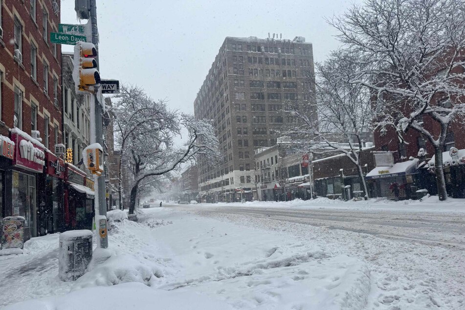 9th Avenue in Manhattan was vacant to traffic on Monday, February 23 at 11:30 AM EST.