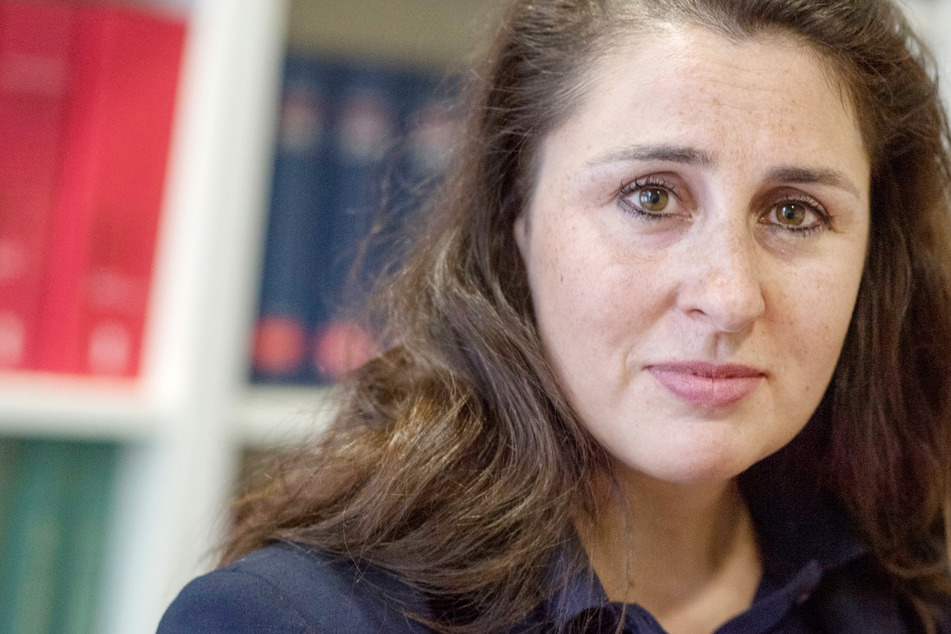 Erneut rechtsextremes NSU 2.0-Drohschreiben an Anwältin Basay-Yildiz