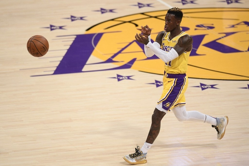 The Lakers' Dennis Schröder could miss more than 10 games as he recovers from his thumb surgery.