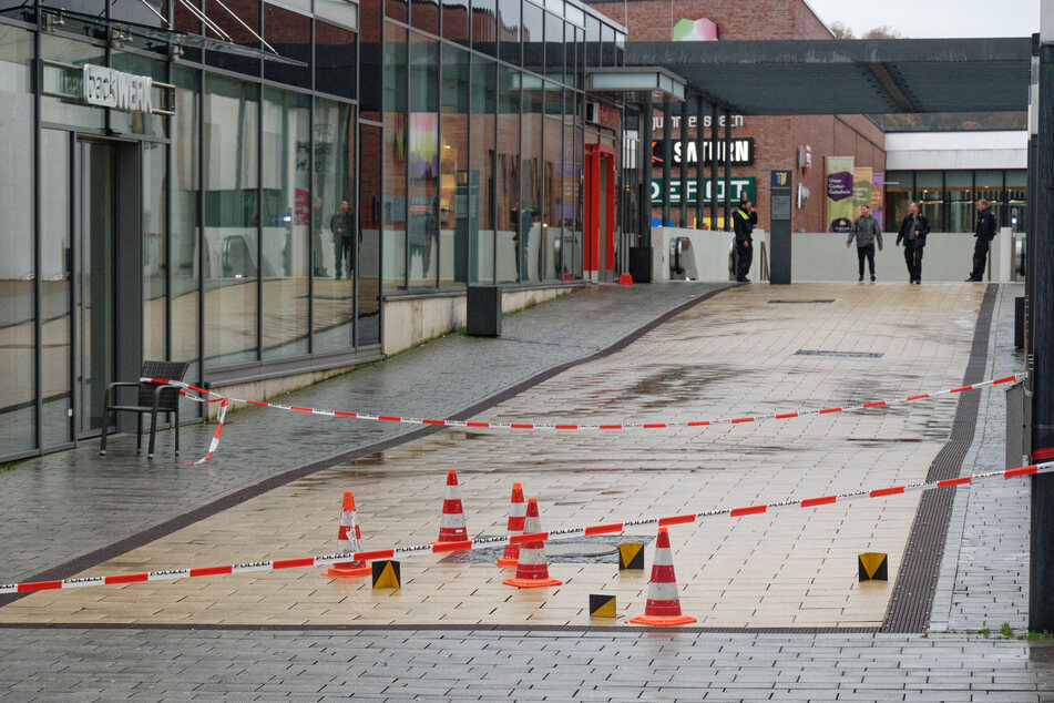 Der 31-Jährige hatte im November 2023 zunächst Bierdosen in einem Supermarkt gestohlen.