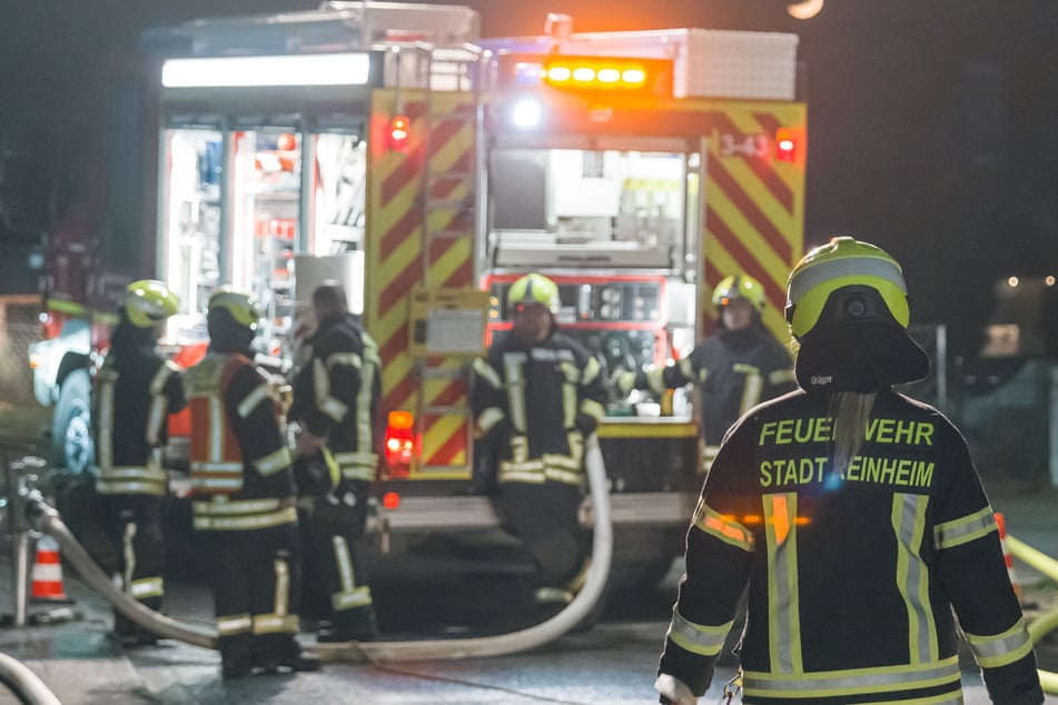 Die Feuerwehr war mit einem Großaufgebot vor Ort.