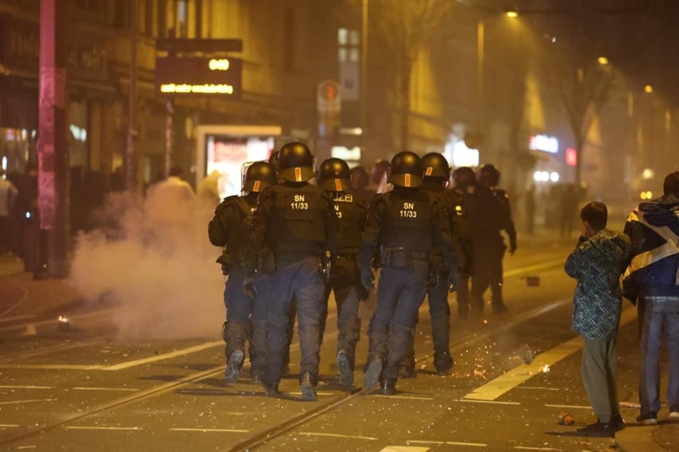 Die Polizei war unter anderem auf der Eisenbahnstraße in Leipzig vertreten.