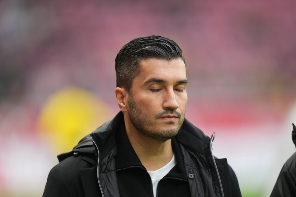 Stellt sich weiter vor seine Mannschaft: BVB-Trainer Nuri Sahin (36).