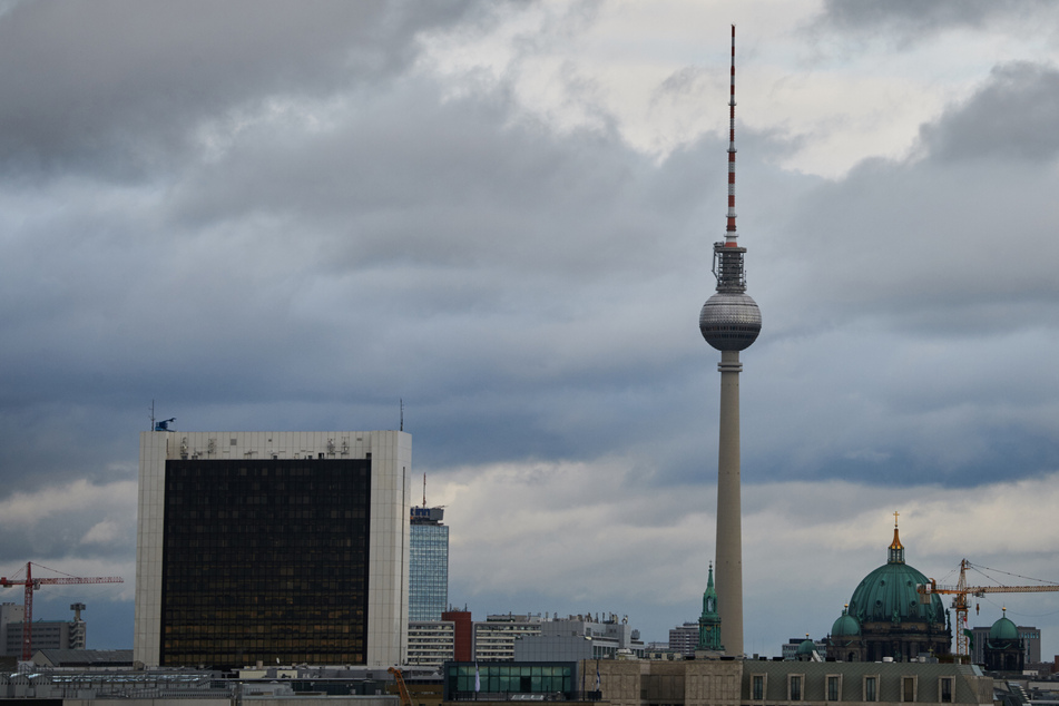 Berlin und Brandenburg: Mit Wolken und Regen in die neue Woche