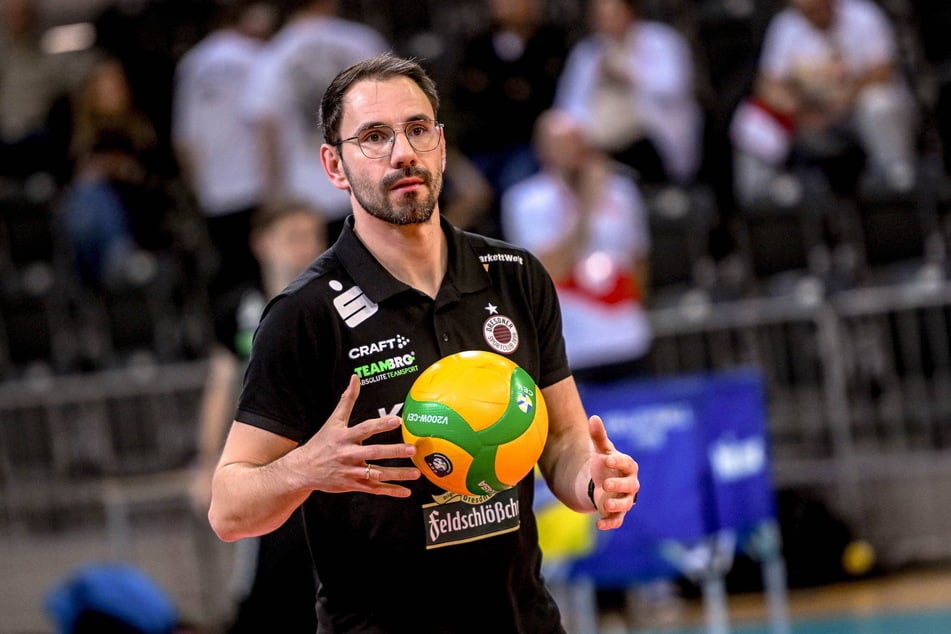 Lukasz Marciniak freute sich bei seinem Debüt als DSC-Chef über einen klaren 3:0-Sieg.