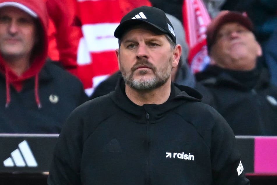 Union-Coach Steffen Baumgart (54) musste in der laufenden Saison immer wieder Rückschläge gegen Gegner aus der unteren Tabellenregion hinnehmen.