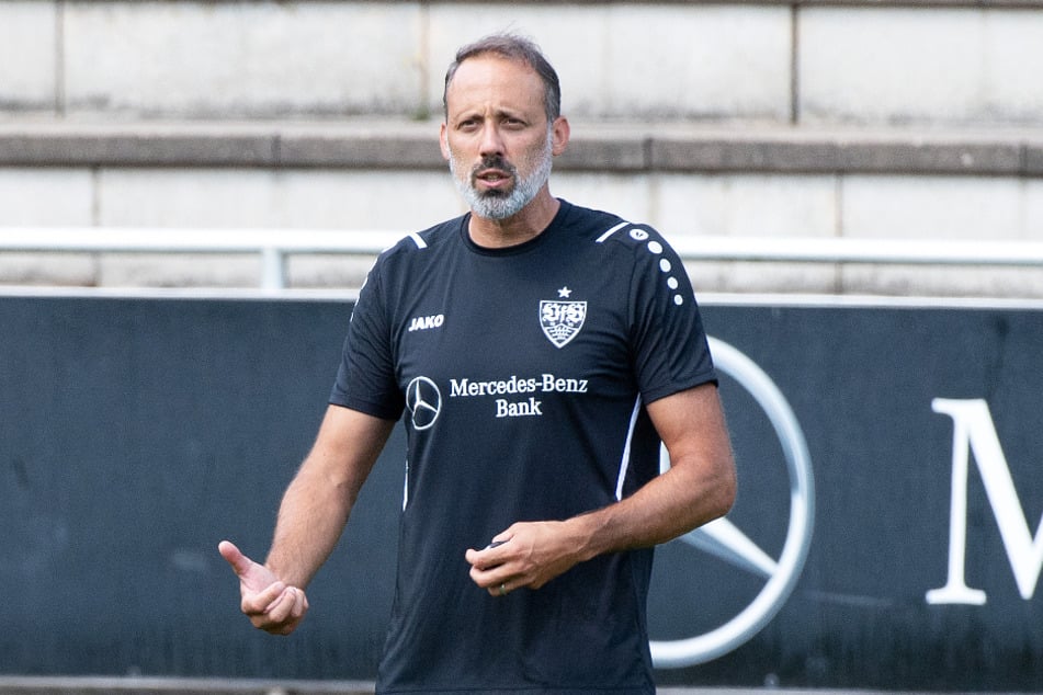 VfB-Coach Pellegrino Matarazzo (43) war stolz auf den Einsatz, den seine Mannschaft gegen den FC Barcelona gezeigt hat.