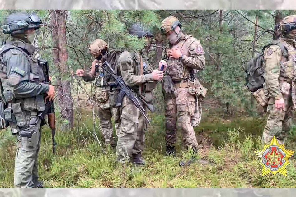 Derzeit nehmen belarussische Soldaten und Söldner des privaten Militärunternehmens Wagner an Manövern in Belarus teil.