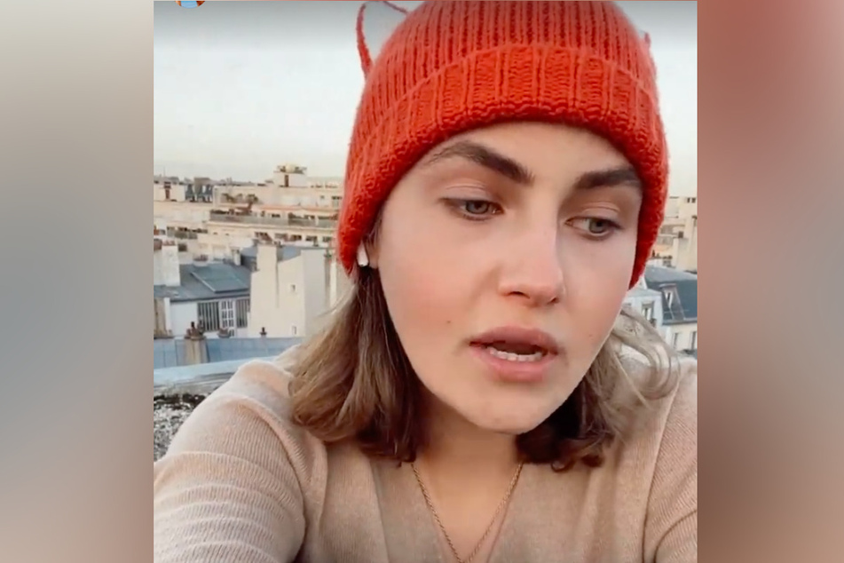 Elena Carrière (24) erzählt auf Instagram von ihrer Panikattacke.