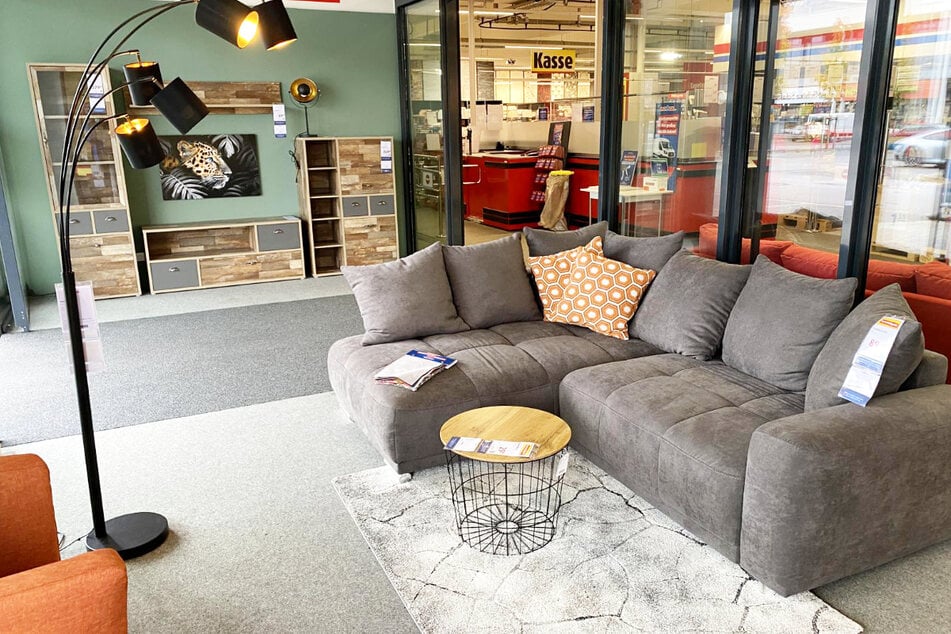 Am Sonntag (22.3.) gibt's bei ROLLER in Waiblingen unter anderem 20 Prozent Nachlass auf nahezu alle Möbel.²