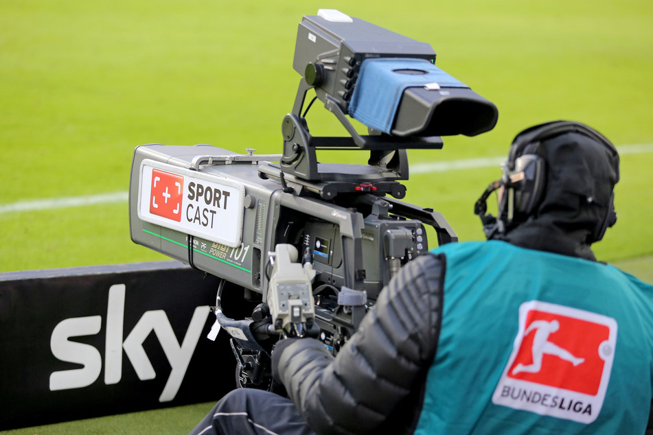 Grund zur Freude: Sky zeigt die Konferenzen der Bundesligen am Wochenende im Free-TV.