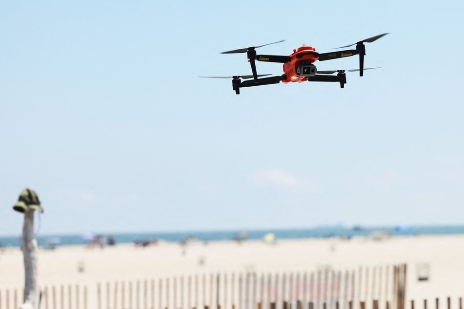 NYC police to use drones to monitor outdoor Labor Day weekend parties