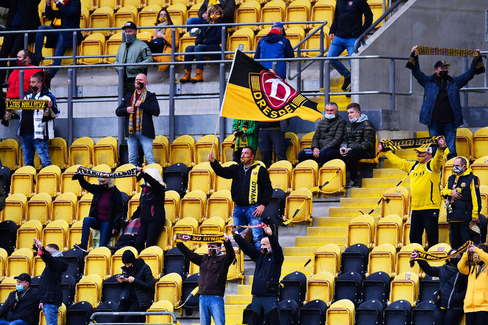 Erstmals seit dem 31. Oktober 2020 dürfen am Samstag wieder Fans ins Stadion. !000 sind zum Trainingsauftakt erlaubt.
