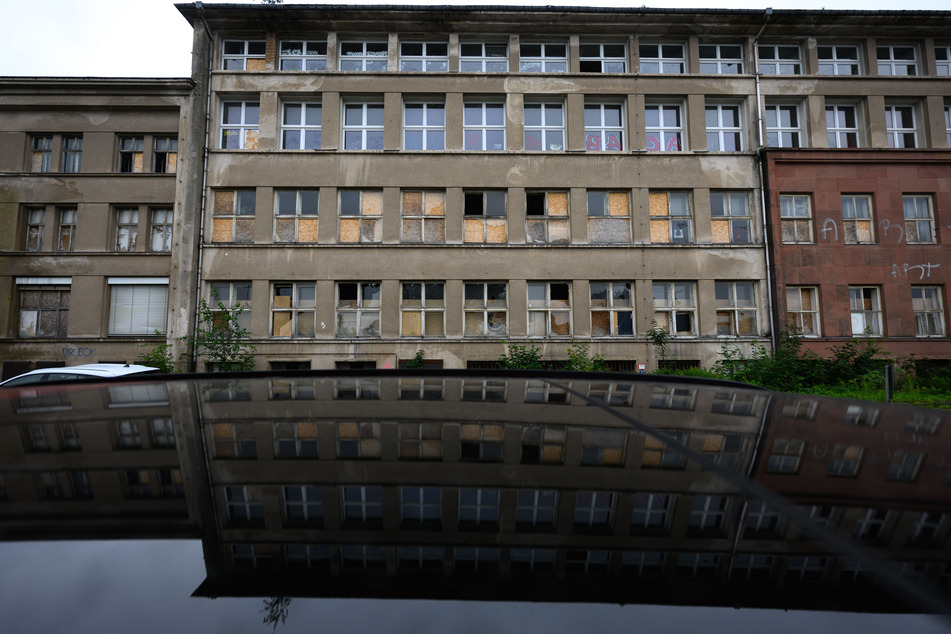 Das ehemalige Krankenhaus in der Scheffelstraße verwandelte sich für drei Wochenenden in ein temporäres Museum für moderne Kunst.
