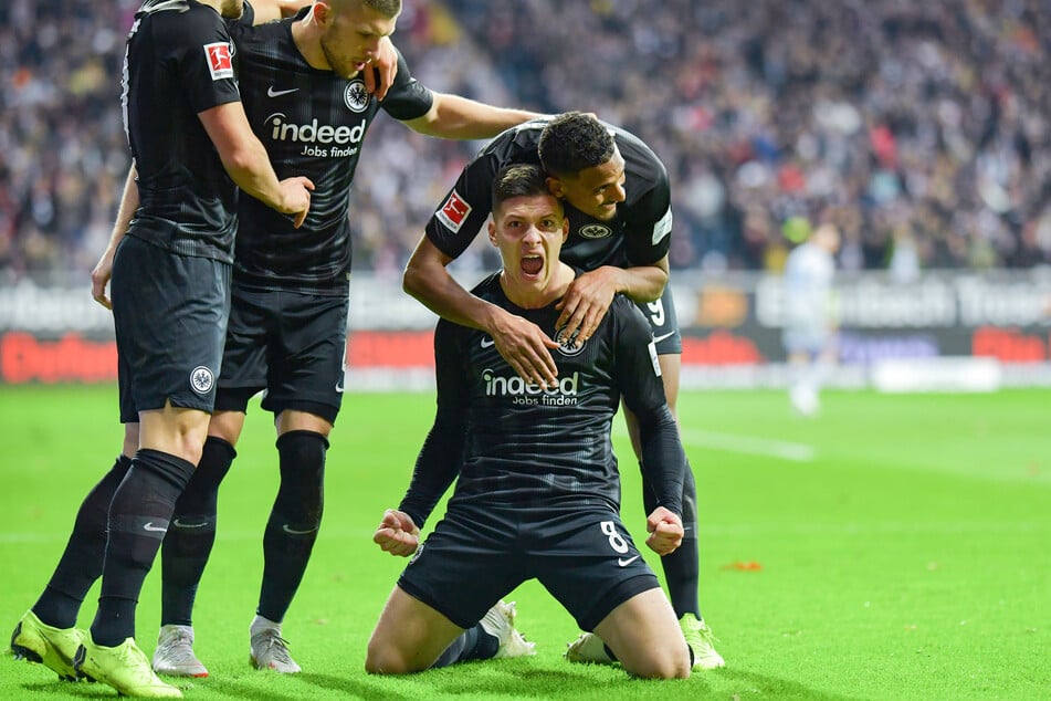 Real-Madrid-Stürmer Luka Jovic (23/kniend) hatte bei der Eintracht seine bislang beste Phase.