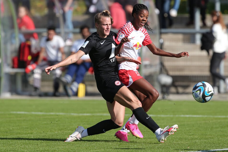 Das Tor von RB Leipzigs Lydia Andrade reichte am Ende nicht. Die Rasenballerinnen verloren mit 1:3 bei Eintracht Frankfurt.