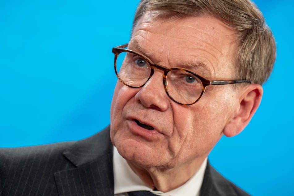 Bundesaußenminister Johann Wadephul (CDU) will in Warschau mit seinen Amtskollegen aus Polen und Frankreich zu Gesprächen zusammenkommen.