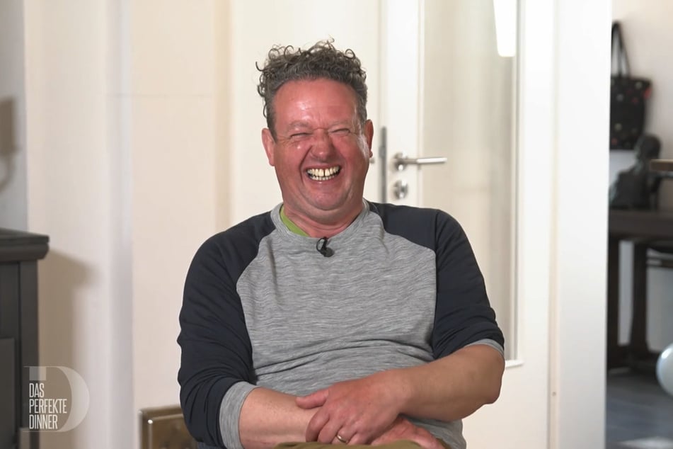 Auch Olli (53) lacht gern.