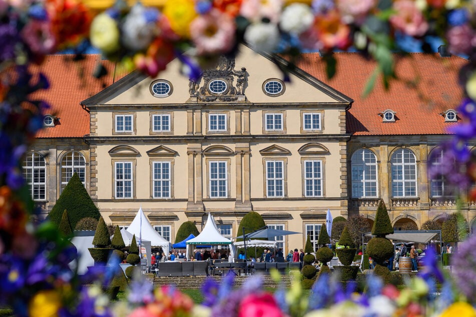 Auf dem Schloss Hundisburg findet das gesamte Wochenende die Gartenträume-Messe statt. (Archivfoto)