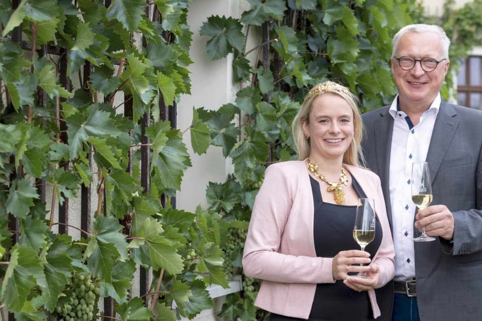 Dresden: Der Königinnen-Macher: Ex-MDR-Chef "trainiert" Sachsens Wein-Hoheit für die große Kür