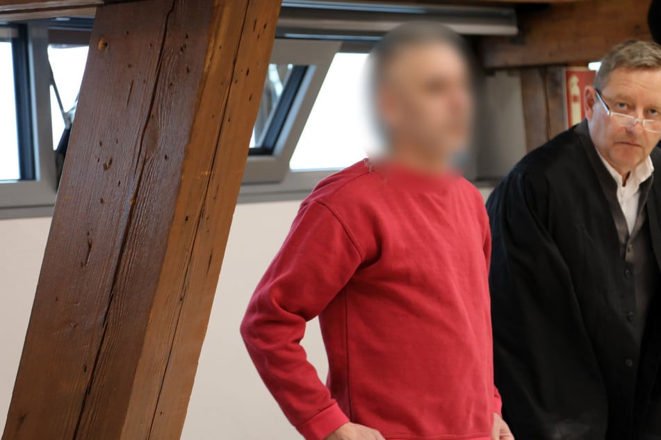 Gericht verurteilt Obdachlosen: 11-Millionen-Euro-Schaden nach Brandstiftung in Theater