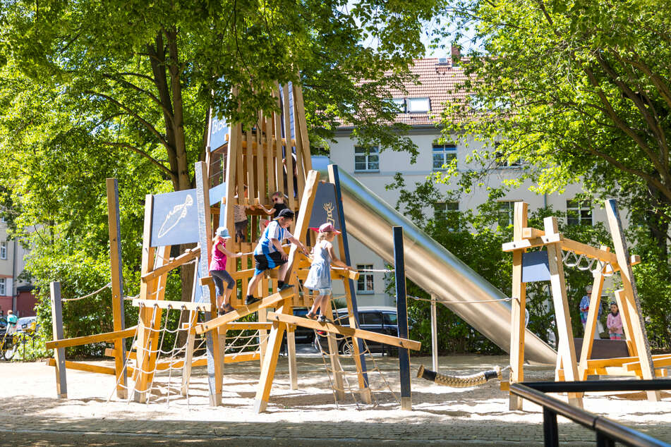 Der Toeplerpark in Tolkewitz eröffnete nach millionenschwerer Frischekur neu.