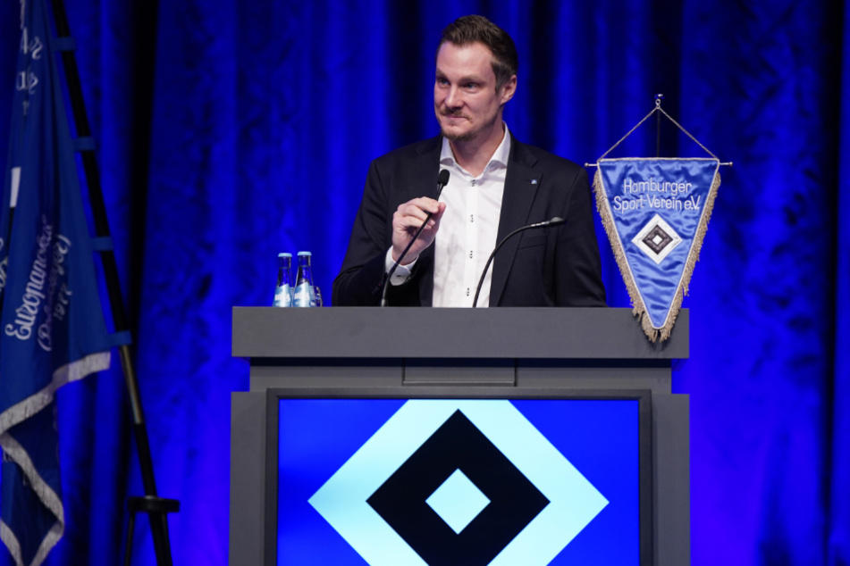 Der HSV unter Präsident Marcell Jansen (38) will die q.beyond Arena umbauen.