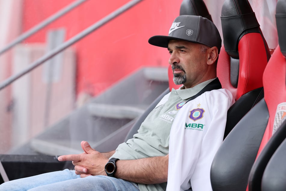 Auch Interimstrainer Khvicha Shubitidze (51) wird als Cheftrainer in Betracht gezogen.