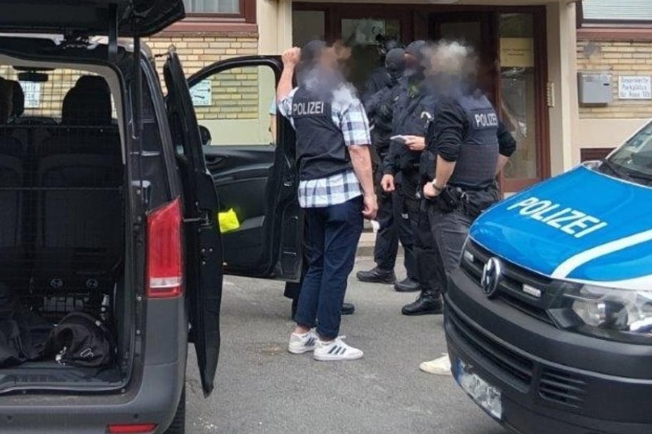 Razzia in Hamburg: Mann soll Frauen aus Südamerika für Prostitution eingeschleust haben
