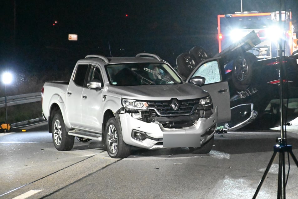 Der Fahrer des Renault verlor am Freitagabend die Kontrolle über sein Fahrzeug.