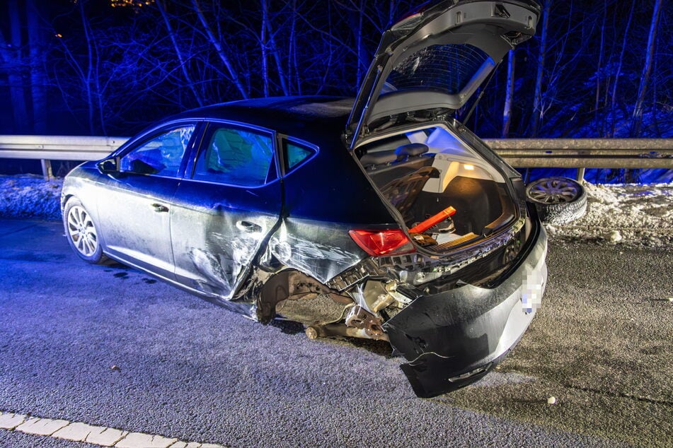 Am Seat entstand ein Totalschaden: Bei dem Unfall wurde sogar das Hinterrad herausgerissen.