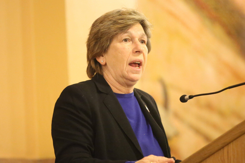 The American Federation of Teachers (AFT), led by President Randi Weingarten, has called for a bilateral ceasefire in the Israel-Gaza war.