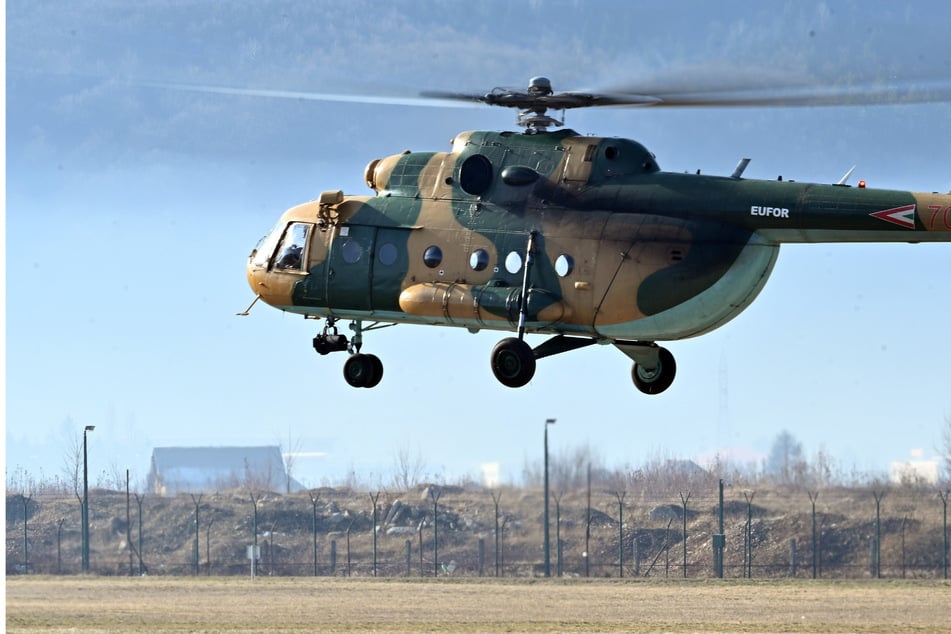 Tote und Verletzte nach Absturz von EU-Helikopter befürchtet
