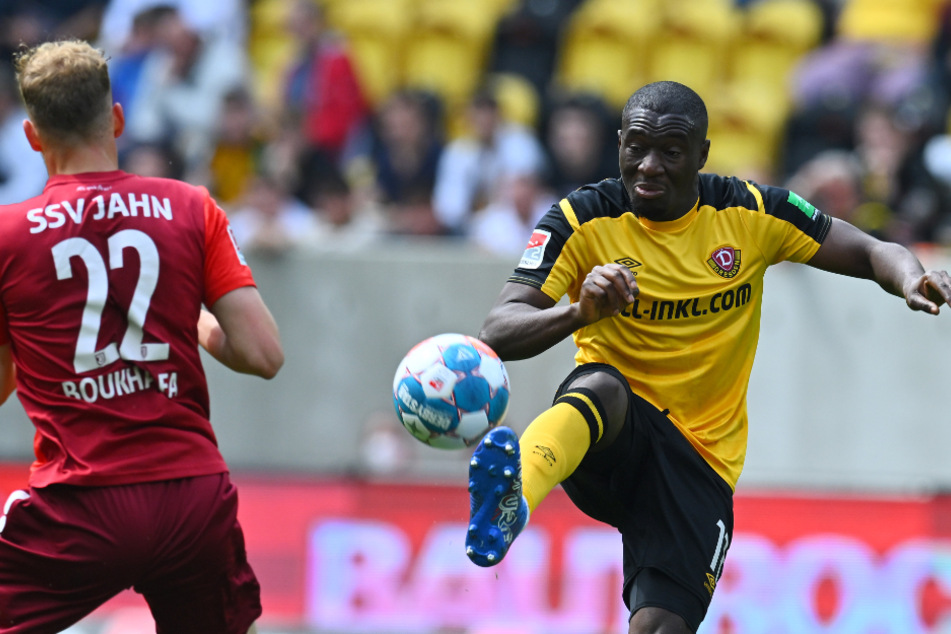Agyemang Diawusie (24, r.) spielte von 2020 bis 2022 bei Dynamo Dresden.