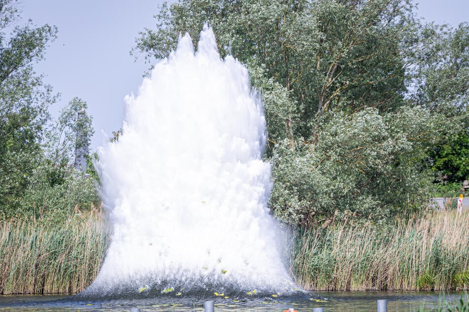 Sprengung von Panzerminen im Klietzer See: Einsatz erfolgreich abgeschlossen