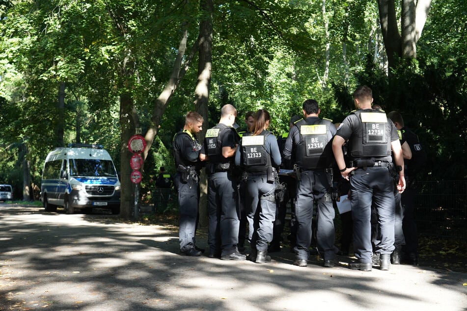 Berlin: Verbrannte Frau auf Spielplatz entdeckt: Tatverdächtiger wieder auf freiem Fuß