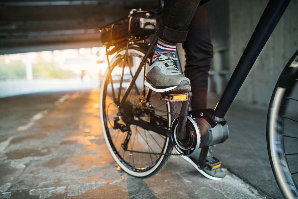 Mit dem Pedelec fuhr er mit einer Geschwindigkeit von 40km/h. (Symbolbild)