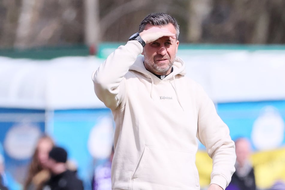 Sah am Sonntag in Lichtenstein zehn Tore seine Mannschaft. Nun will Christoph Dabrowski am Samstag auch den ersten Punktspielsieg unter seiner Leitung sehen.